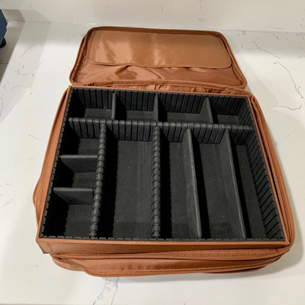 Brown Vintage Two-Tier Jewelry Traveling Case